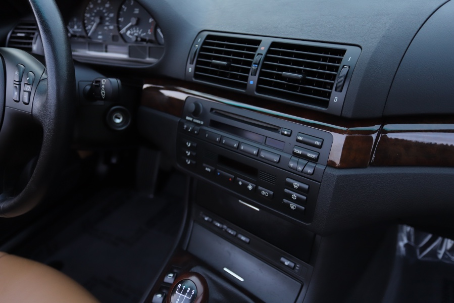 2002 BMW 3-Series 325Ci 2dr Convertible, available for sale in North Salem, New York | Meccanic Shop North Inc. North Salem, New York 2002 BMW 3-Series 325Ci 2dr Convertible, available for sale in North Salem, New York | Meccanic Shop North Inc. North Salem, New York