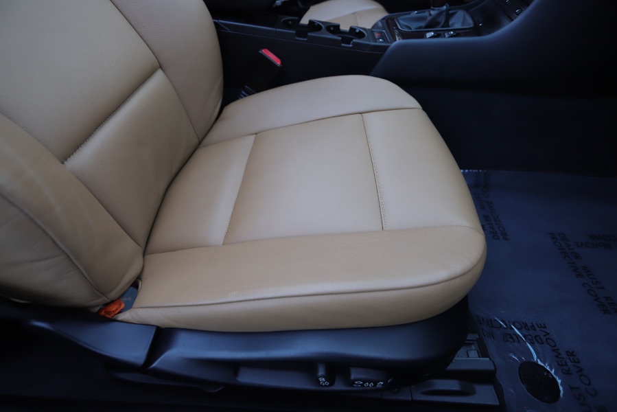 2002 BMW 3-Series 325Ci 2dr Convertible, available for sale in North Salem, New York | Meccanic Shop North Inc. North Salem, New York 2002 BMW 3-Series 325Ci 2dr Convertible, available for sale in North Salem, New York | Meccanic Shop North Inc. North Salem, New York