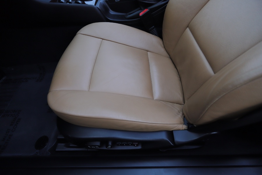 2002 BMW 3-Series 325Ci 2dr Convertible, available for sale in North Salem, New York | Meccanic Shop North Inc. North Salem, New York 2002 BMW 3-Series 325Ci 2dr Convertible, available for sale in North Salem, New York | Meccanic Shop North Inc. North Salem, New York