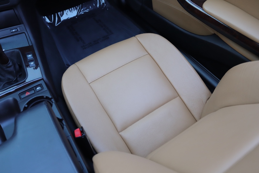 2002 BMW 3-Series 325Ci 2dr Convertible, available for sale in North Salem, New York | Meccanic Shop North Inc. North Salem, New York 2002 BMW 3-Series 325Ci 2dr Convertible, available for sale in North Salem, New York | Meccanic Shop North Inc. North Salem, New York