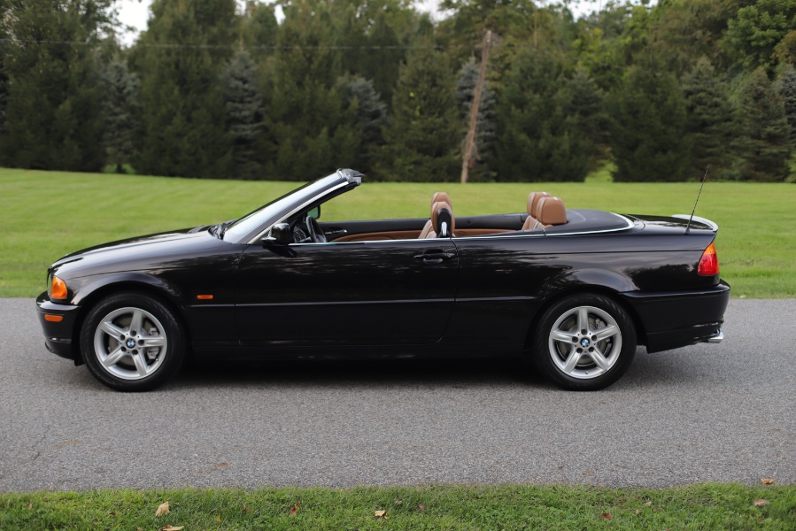 2002 BMW 3-Series 325Ci 2dr Convertible, available for sale in North Salem, New York | Meccanic Shop North Inc. North Salem, New York 2002 BMW 3-Series 325Ci 2dr Convertible, available for sale in North Salem, New York | Meccanic Shop North Inc. North Salem, New York