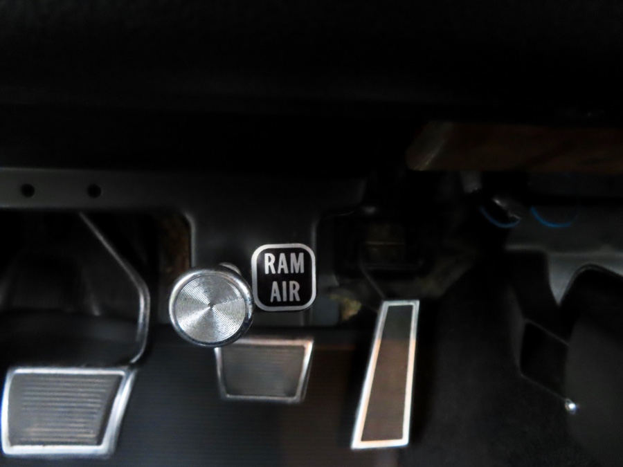 1970 Pontiac GTO Judge, available for sale in North Salem, New York | Meccanic Shop North Inc. North Salem, New York 1970 Pontiac GTO Judge, available for sale in North Salem, New York | Meccanic Shop North Inc. North Salem, New York
