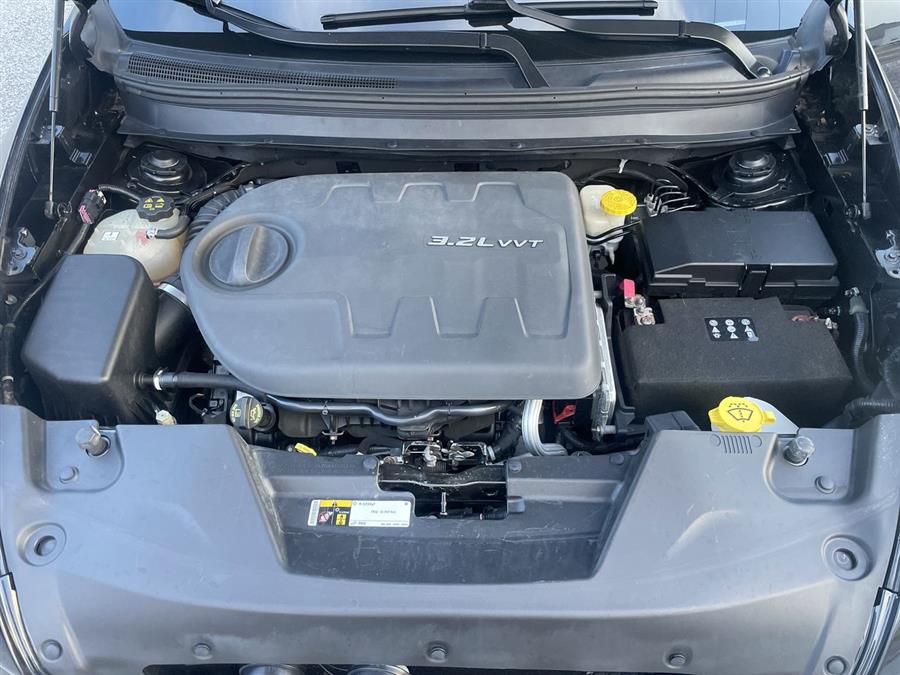 2014 Jeep Cherokee 4WD 4dr Latitude, available for sale in Elida, Ohio | Josh's All Under Ten LLC. Elida, Ohio 2014 Jeep Cherokee 4WD 4dr Latitude, available for sale in Elida, Ohio | Josh's All Under Ten LLC. Elida, Ohio