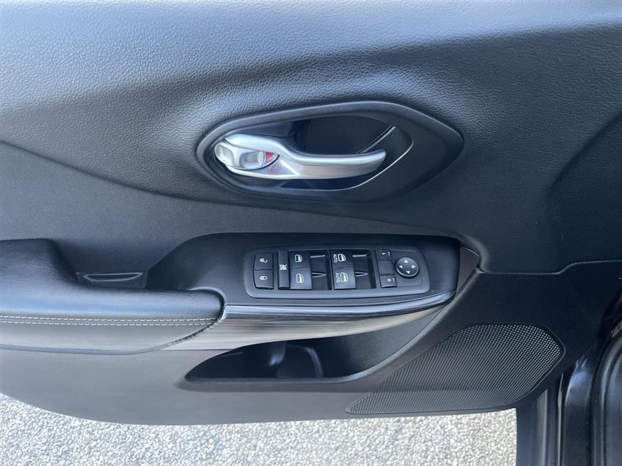 2014 Jeep Cherokee 4WD 4dr Latitude, available for sale in Elida, Ohio | Josh's All Under Ten LLC. Elida, Ohio 2014 Jeep Cherokee 4WD 4dr Latitude, available for sale in Elida, Ohio | Josh's All Under Ten LLC. Elida, Ohio