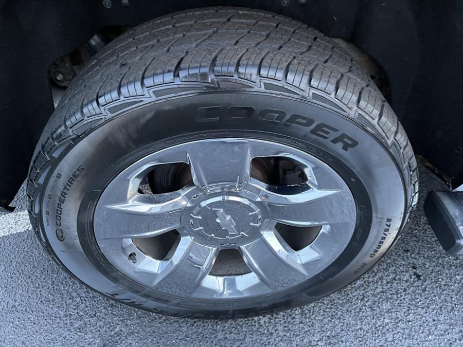 Used Chevrolet Suburban LT 1500 4x4 4dr SUV 2017 | Elite Imports LLC. West Chester, Ohio Used Chevrolet Suburban LT 1500 4x4 4dr SUV 2017 | Elite Imports LLC. West Chester, Ohio