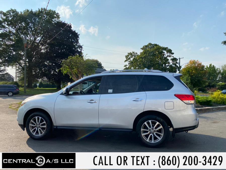 Used Nissan Pathfinder 4WD 4dr SV 2014 | Central A/S LLC. East Windsor, Connecticut Used Nissan Pathfinder 4WD 4dr SV 2014 | Central A/S LLC. East Windsor, Connecticut