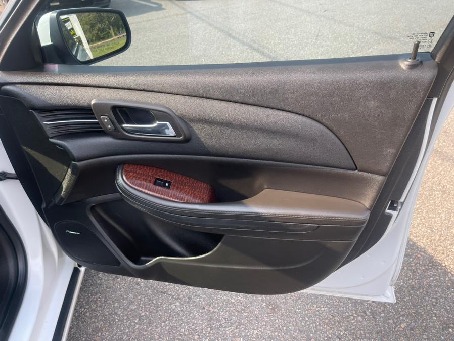Used Chevrolet Malibu 4dr Sdn LT w/3LT 2013 | Mike And Tony Auto Sales, Inc. South Windsor, Connecticut Used Chevrolet Malibu 4dr Sdn LT w/3LT 2013 | Mike And Tony Auto Sales, Inc. South Windsor, Connecticut