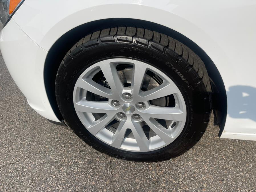 Used Chevrolet Malibu 4dr Sdn LT w/3LT 2013 | Mike And Tony Auto Sales, Inc. South Windsor, Connecticut Used Chevrolet Malibu 4dr Sdn LT w/3LT 2013 | Mike And Tony Auto Sales, Inc. South Windsor, Connecticut