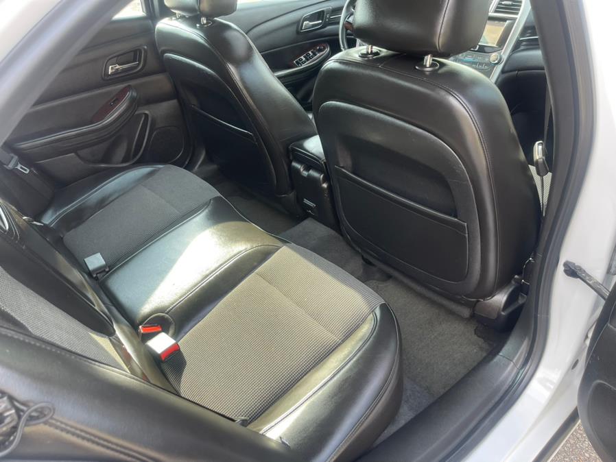 Used Chevrolet Malibu 4dr Sdn LT w/3LT 2013 | Mike And Tony Auto Sales, Inc. South Windsor, Connecticut Used Chevrolet Malibu 4dr Sdn LT w/3LT 2013 | Mike And Tony Auto Sales, Inc. South Windsor, Connecticut