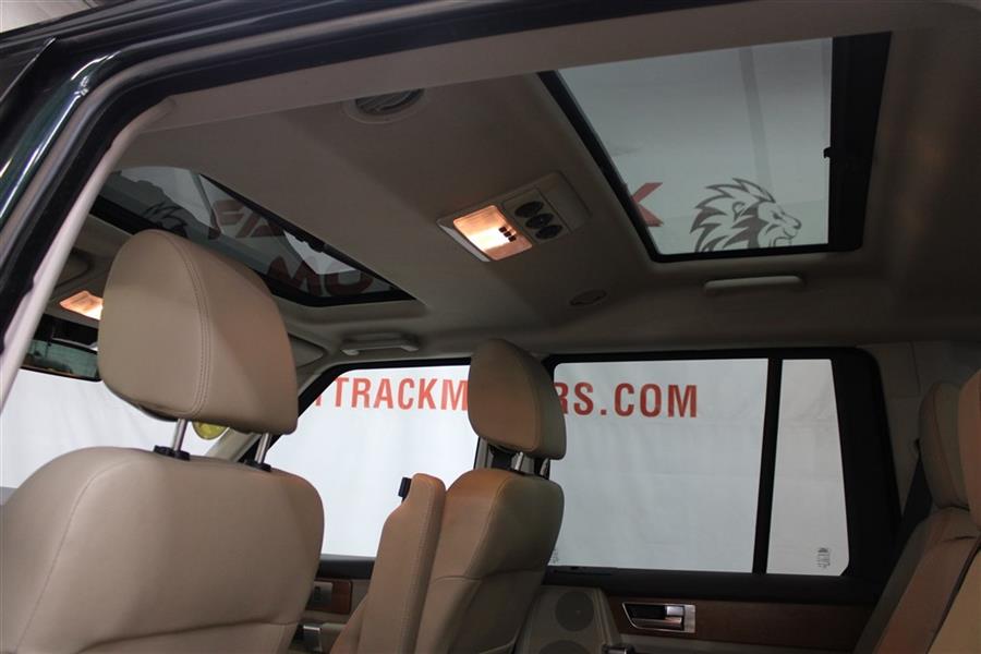 2016 Land Rover Lr4 HSE, available for sale in Paterson, New Jersey | Fast Track Motors. Paterson, New Jersey 2016 Land Rover Lr4 HSE, available for sale in Paterson, New Jersey | Fast Track Motors. Paterson, New Jersey