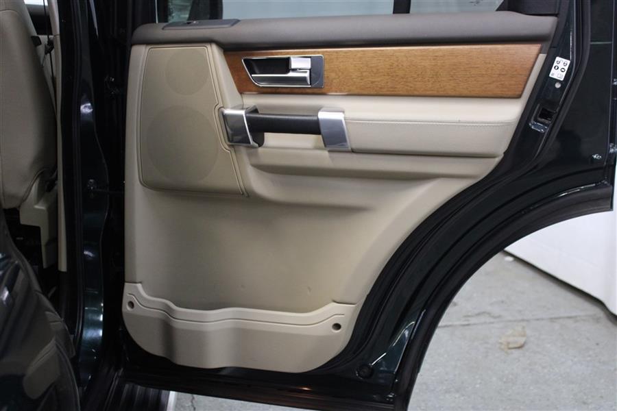 2016 Land Rover Lr4 HSE, available for sale in Paterson, New Jersey | Fast Track Motors. Paterson, New Jersey 2016 Land Rover Lr4 HSE, available for sale in Paterson, New Jersey | Fast Track Motors. Paterson, New Jersey