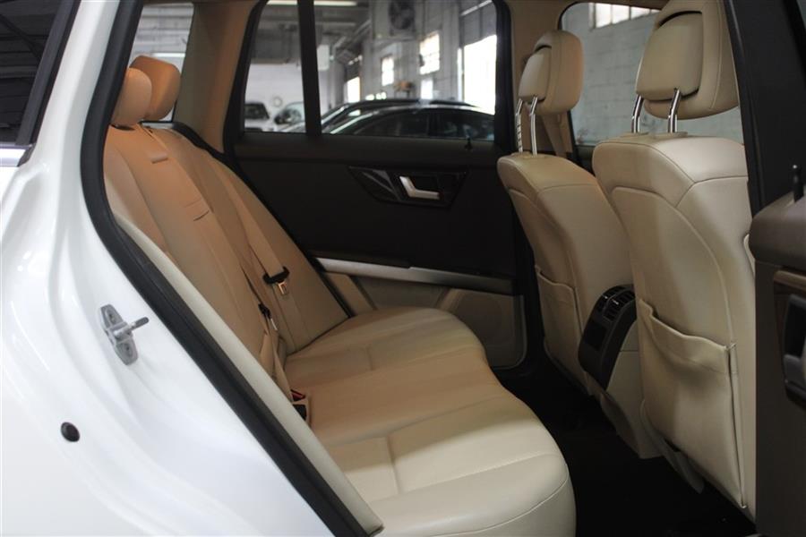 2014 Mercedes-benz Glk 350, available for sale in Paterson, New Jersey | Fast Track Motors. Paterson, New Jersey 2014 Mercedes-benz Glk 350, available for sale in Paterson, New Jersey | Fast Track Motors. Paterson, New Jersey