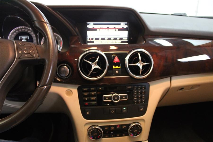 2014 Mercedes-benz Glk 350, available for sale in Paterson, New Jersey | Fast Track Motors. Paterson, New Jersey 2014 Mercedes-benz Glk 350, available for sale in Paterson, New Jersey | Fast Track Motors. Paterson, New Jersey