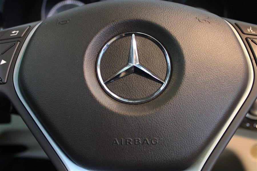 2014 Mercedes-benz Glk 350, available for sale in Paterson, New Jersey | Fast Track Motors. Paterson, New Jersey 2014 Mercedes-benz Glk 350, available for sale in Paterson, New Jersey | Fast Track Motors. Paterson, New Jersey
