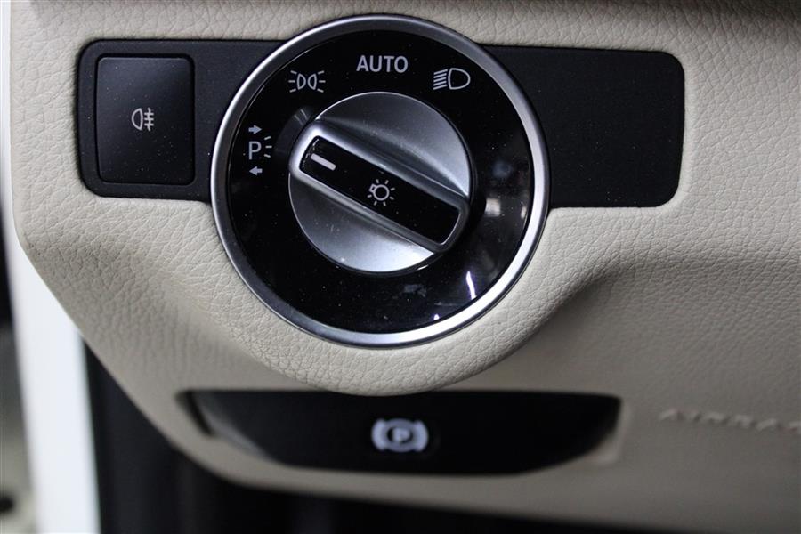 2014 Mercedes-benz Glk 350, available for sale in Paterson, New Jersey | Fast Track Motors. Paterson, New Jersey 2014 Mercedes-benz Glk 350, available for sale in Paterson, New Jersey | Fast Track Motors. Paterson, New Jersey