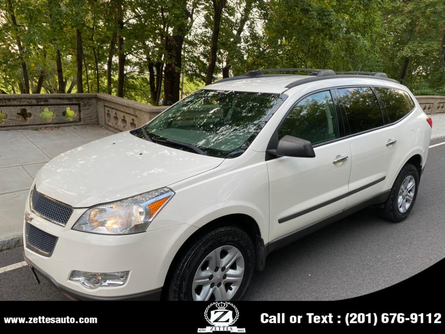 Used Chevrolet Traverse AWD 4dr LS 2010 | Zettes Auto Mall. Jersey City, New Jersey Used Chevrolet Traverse AWD 4dr LS 2010 | Zettes Auto Mall. Jersey City, New Jersey