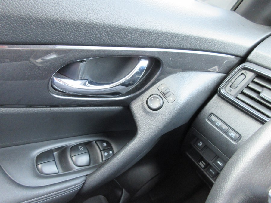 2018 Nissan Rogue AWD SV, available for sale in Linden, New Jersey | Route 27 Auto Mall. Linden, New Jersey 2018 Nissan Rogue AWD SV, available for sale in Linden, New Jersey | Route 27 Auto Mall. Linden, New Jersey