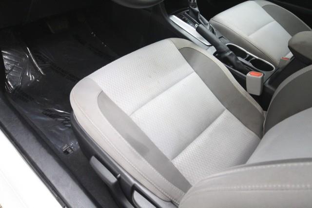 Used Toyota Corolla LE w/ rearCam 2017 | Car Revolution. Maple Shade, New Jersey Used Toyota Corolla LE w/ rearCam 2017 | Car Revolution. Maple Shade, New Jersey