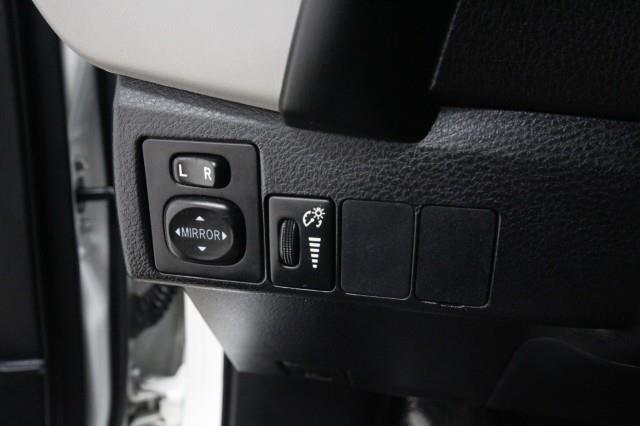 Used Toyota Corolla LE w/ rearCam 2017 | Car Revolution. Maple Shade, New Jersey Used Toyota Corolla LE w/ rearCam 2017 | Car Revolution. Maple Shade, New Jersey