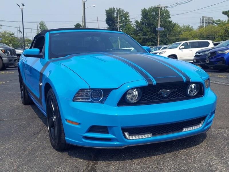 Used Ford Mustang GT Conv/Navigator/Rear Camera 2013 | Car Revolution. Maple Shade, New Jersey Used Ford Mustang GT Conv/Navigator/Rear Camera 2013 | Car Revolution. Maple Shade, New Jersey