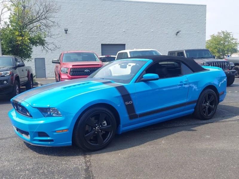 Used Ford Mustang GT Conv/Navigator/Rear Camera 2013 | Car Revolution. Maple Shade, New Jersey Used Ford Mustang GT Conv/Navigator/Rear Camera 2013 | Car Revolution. Maple Shade, New Jersey