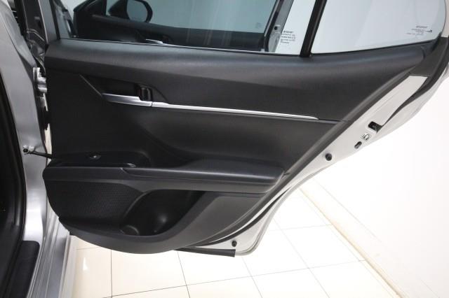 Used Toyota Camry SE w/ rearCam 2019 | Car Revolution. Maple Shade, New Jersey Used Toyota Camry SE w/ rearCam 2019 | Car Revolution. Maple Shade, New Jersey