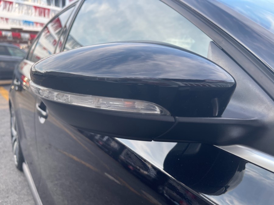 2013 Volkswagen GLI 4dr Sdn Man Autobahn w/Nav PZEV *Ltd Avail*, available for sale in Paterson, New Jersey | DZ Automall. Paterson, New Jersey 2013 Volkswagen GLI 4dr Sdn Man Autobahn w/Nav PZEV *Ltd Avail*, available for sale in Paterson, New Jersey | DZ Automall. Paterson, New Jersey