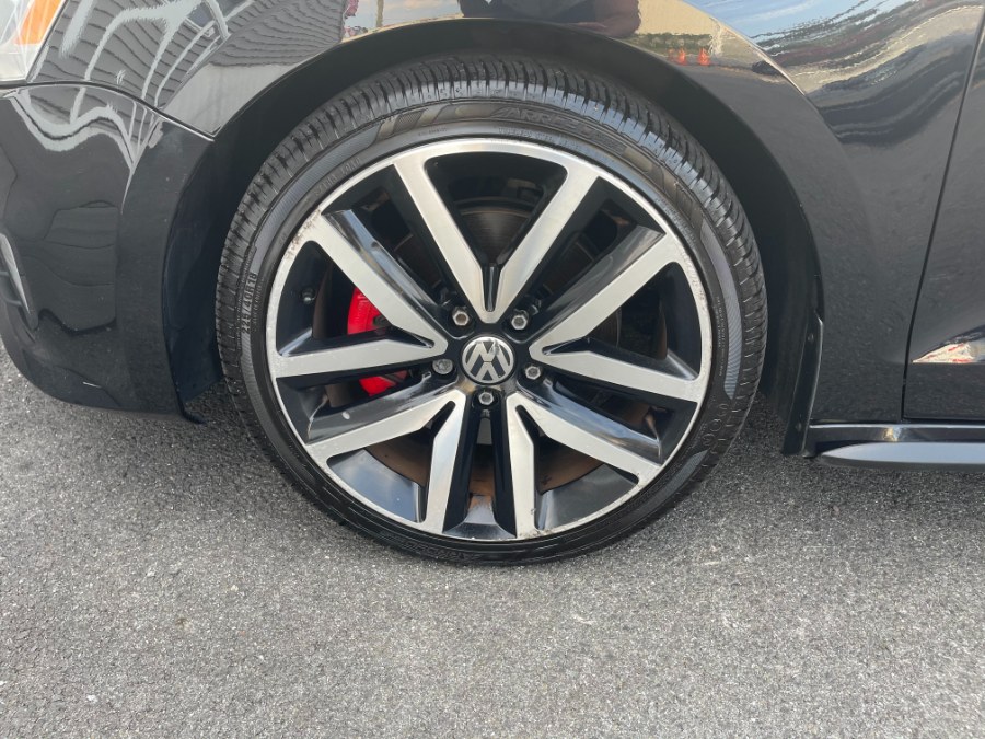 2013 Volkswagen GLI 4dr Sdn Man Autobahn w/Nav PZEV *Ltd Avail*, available for sale in Paterson, New Jersey | DZ Automall. Paterson, New Jersey 2013 Volkswagen GLI 4dr Sdn Man Autobahn w/Nav PZEV *Ltd Avail*, available for sale in Paterson, New Jersey | DZ Automall. Paterson, New Jersey