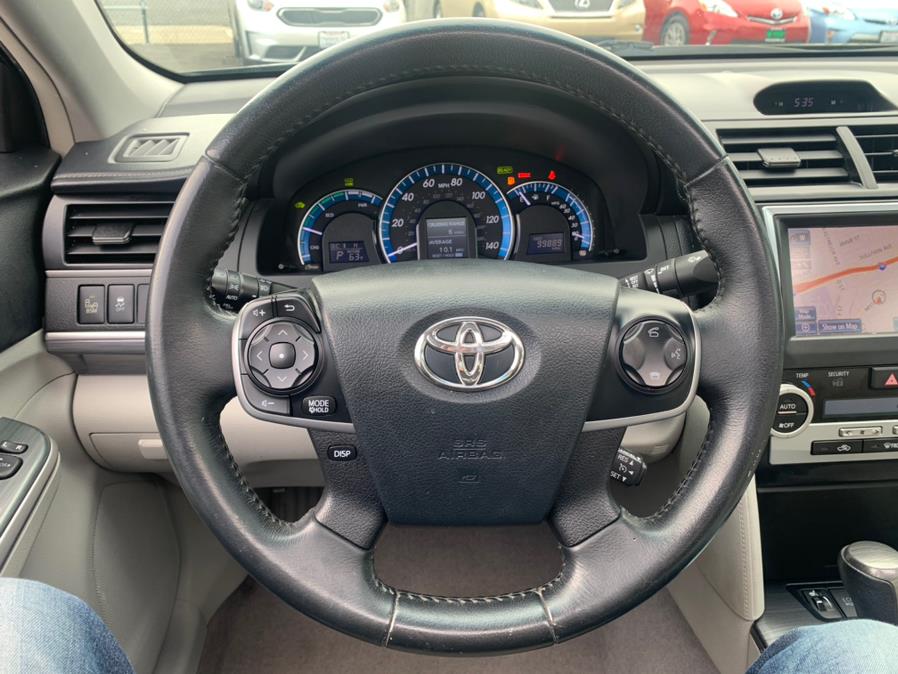 Used Toyota Camry Hybrid XLE 2013 | Green Light Auto Wholesale. Daly City, California Used Toyota Camry Hybrid XLE 2013 | Green Light Auto Wholesale. Daly City, California