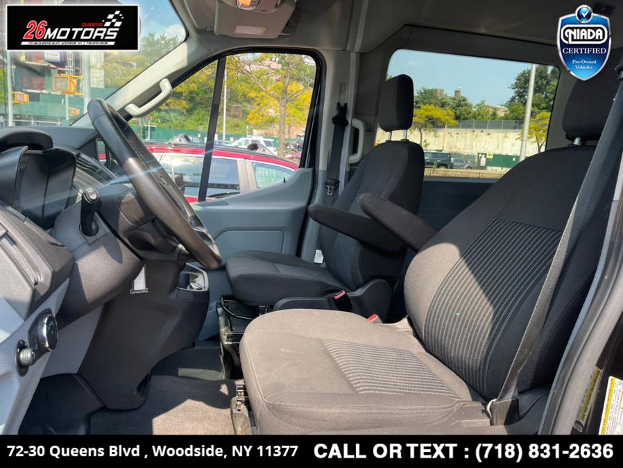 Used Ford Transit Passenger Wagon T-350 148" Med Roof XLT Sliding RH Dr 2018 | 26 Motors Queens. Woodside, New York Used Ford Transit Passenger Wagon T-350 148" Med Roof XLT Sliding RH Dr 2018 | 26 Motors Queens. Woodside, New York