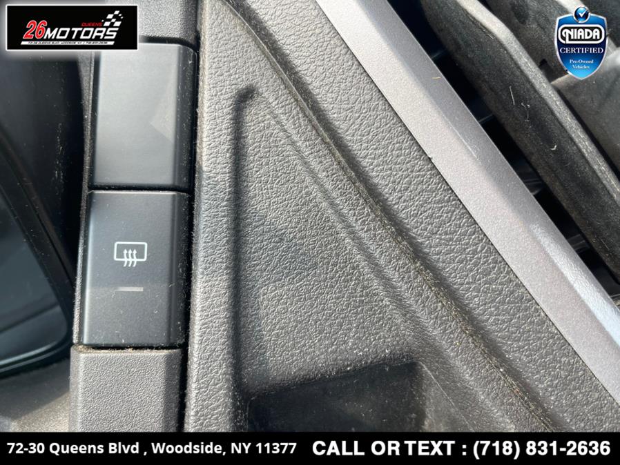 Used Ford Transit Passenger Wagon T-350 148" Med Roof XLT Sliding RH Dr 2018 | 26 Motors Queens. Woodside, New York Used Ford Transit Passenger Wagon T-350 148" Med Roof XLT Sliding RH Dr 2018 | 26 Motors Queens. Woodside, New York