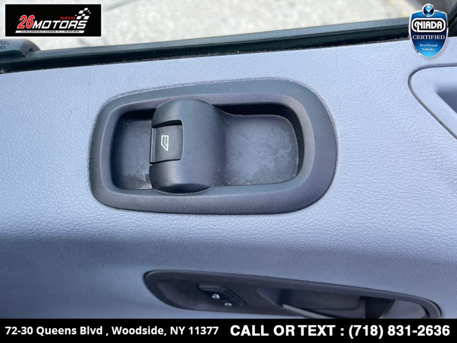 Used Ford Transit Passenger Wagon T-350 148" Med Roof XLT Sliding RH Dr 2018 | 26 Motors Queens. Woodside, New York Used Ford Transit Passenger Wagon T-350 148" Med Roof XLT Sliding RH Dr 2018 | 26 Motors Queens. Woodside, New York