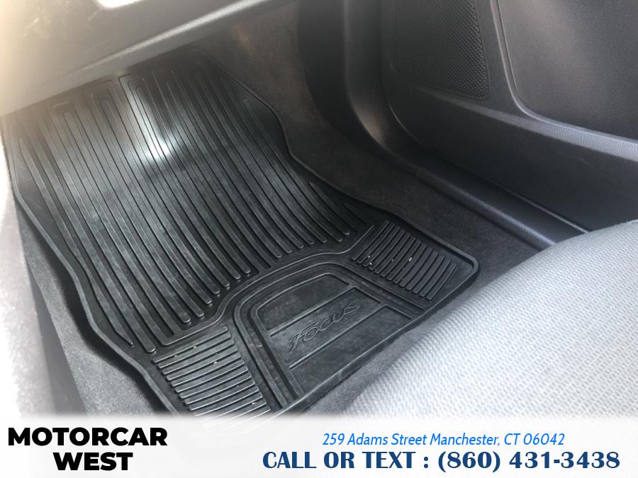 Used Ford Focus 4dr Sdn S 2013 | Motorcar West. Manchester, Connecticut Used Ford Focus 4dr Sdn S 2013 | Motorcar West. Manchester, Connecticut