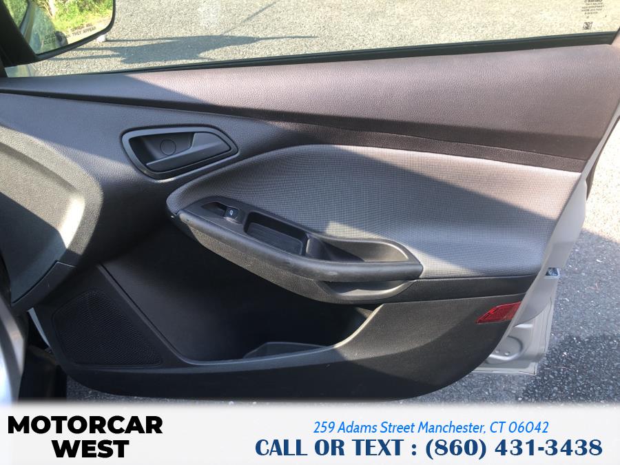 Used Ford Focus 4dr Sdn S 2013 | Motorcar West. Manchester, Connecticut Used Ford Focus 4dr Sdn S 2013 | Motorcar West. Manchester, Connecticut