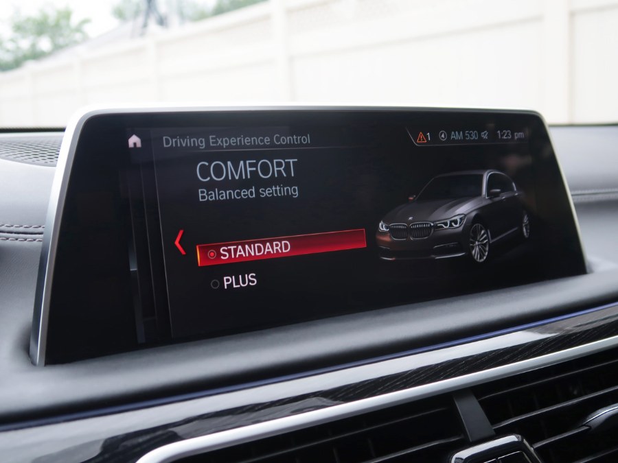 Used BMW 7 Series 740e xDrive iPerformance M Sport Package 2018 | Auto Expo Ent Inc.. Great Neck, New York Used BMW 7 Series 740e xDrive iPerformance M Sport Package 2018 | Auto Expo Ent Inc.. Great Neck, New York