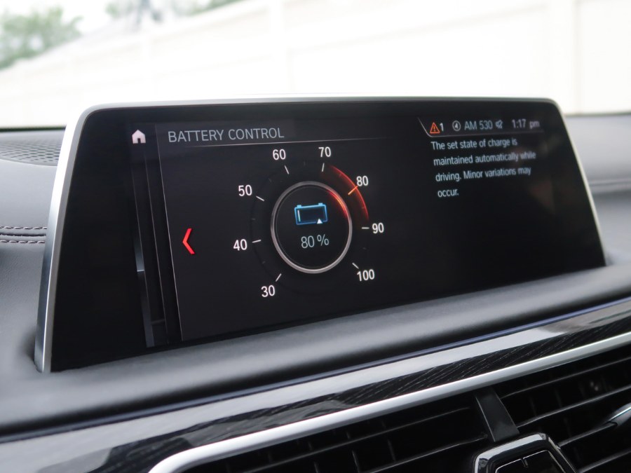 Used BMW 7 Series 740e xDrive iPerformance M Sport Package 2018 | Auto Expo Ent Inc.. Great Neck, New York Used BMW 7 Series 740e xDrive iPerformance M Sport Package 2018 | Auto Expo Ent Inc.. Great Neck, New York