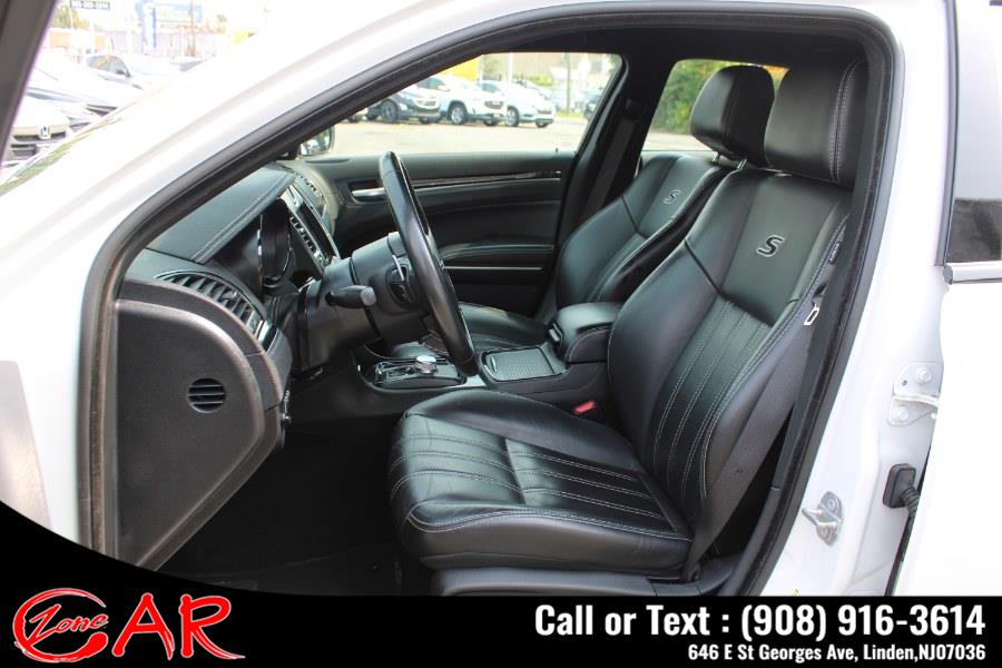 Used Chrysler 300 300S RWD 2019 | Car Zone. Linden, New Jersey Used Chrysler 300 300S RWD 2019 | Car Zone. Linden, New Jersey