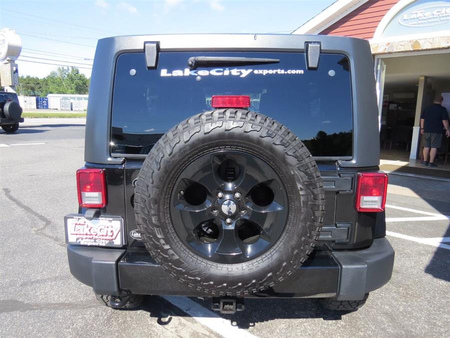 Used Jeep Wrangler Unlimited Sahara 4x4 4dr SUV 2014 | Lake City Exports Inc. Auburn, Maine Used Jeep Wrangler Unlimited Sahara 4x4 4dr SUV 2014 | Lake City Exports Inc. Auburn, Maine