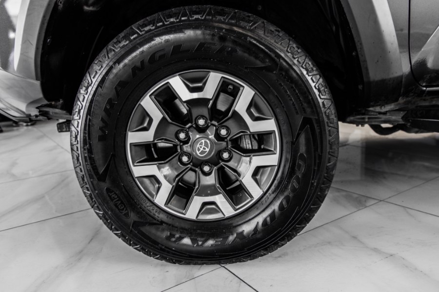 Used Toyota Tacoma 4WD TRD Off Road Double Cab 5'' Bed V6 MT (Natl) 2019 | 26 Motors Corp. Bronx, New York Used Toyota Tacoma 4WD TRD Off Road Double Cab 5'' Bed V6 MT (Natl) 2019 | 26 Motors Corp. Bronx, New York