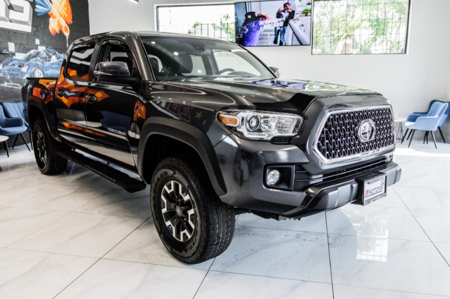 Used Toyota Tacoma 4WD TRD Off Road Double Cab 5'' Bed V6 MT (Natl) 2019 | 26 Motors Corp. Bronx, New York Used Toyota Tacoma 4WD TRD Off Road Double Cab 5'' Bed V6 MT (Natl) 2019 | 26 Motors Corp. Bronx, New York