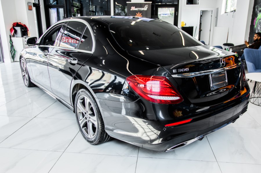 Used Mercedes-Benz E-Class E 300 Luxury 4MATIC Sedan 2017 | 26 Motors Corp. Bronx, New York Used Mercedes-Benz E-Class E 300 Luxury 4MATIC Sedan 2017 | 26 Motors Corp. Bronx, New York