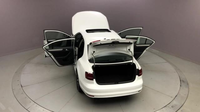 Used Volkswagen Jetta 1.4T SE Auto 2018 | J&M Automotive Sls&Svc LLC. Naugatuck, Connecticut Used Volkswagen Jetta 1.4T SE Auto 2018 | J&M Automotive Sls&Svc LLC. Naugatuck, Connecticut