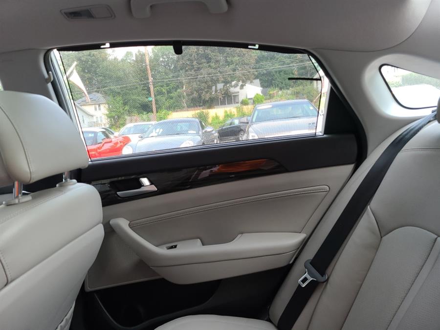 2017 Hyundai Sonata Hybrid Limited 2.0L, available for sale in Waterbury, Connecticut | National Auto Brokers, Inc.. Waterbury, Connecticut 2017 Hyundai Sonata Hybrid Limited 2.0L, available for sale in Waterbury, Connecticut | National Auto Brokers, Inc.. Waterbury, Connecticut