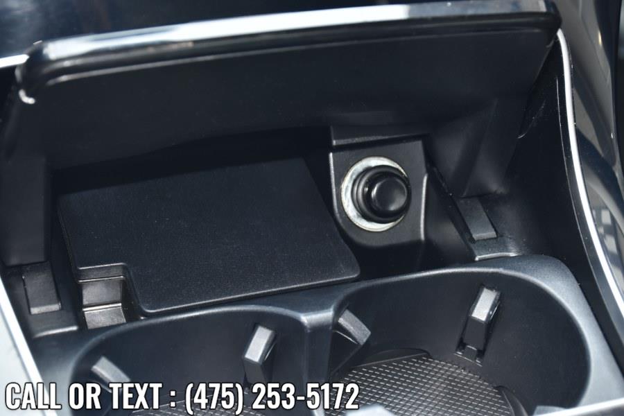 Used Mercedes-Benz C-Class 4dr Sdn C 300 Luxury 4MATIC 2016 | Highline Car Connection. Waterbury, Connecticut Used Mercedes-Benz C-Class 4dr Sdn C 300 Luxury 4MATIC 2016 | Highline Car Connection. Waterbury, Connecticut