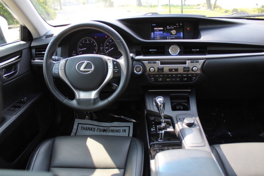 2015 Lexus ES 350 4dr Sdn, available for sale in Great Neck, New York | Great Neck Car Buyers & Sellers. Great Neck, New York 2015 Lexus ES 350 4dr Sdn, available for sale in Great Neck, New York | Great Neck Car Buyers & Sellers. Great Neck, New York