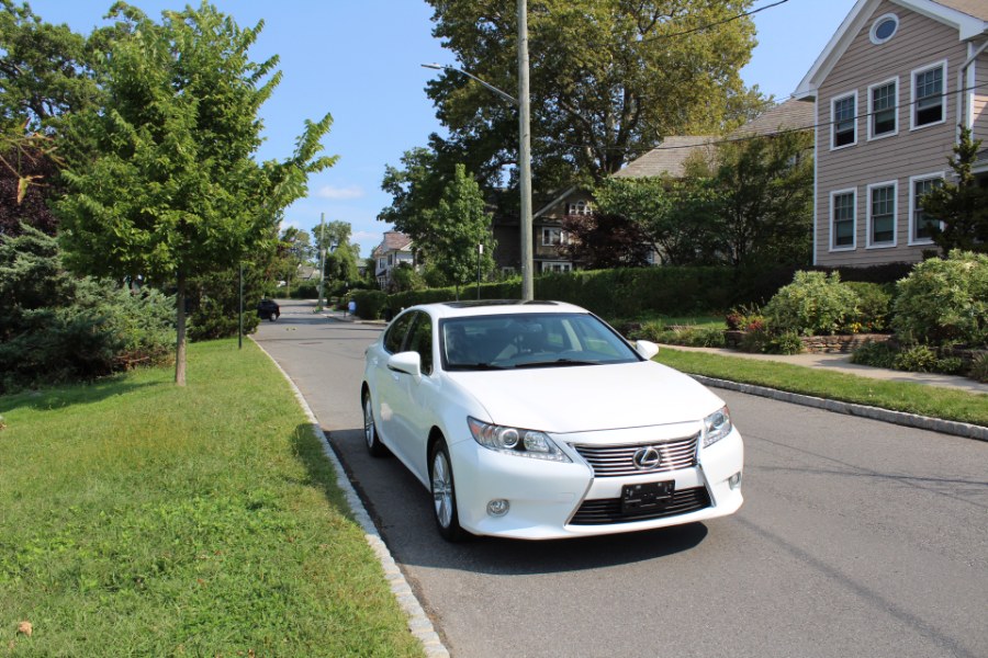 2015 Lexus ES 350 4dr Sdn, available for sale in Great Neck, New York | Great Neck Car Buyers & Sellers. Great Neck, New York 2015 Lexus ES 350 4dr Sdn, available for sale in Great Neck, New York | Great Neck Car Buyers & Sellers. Great Neck, New York