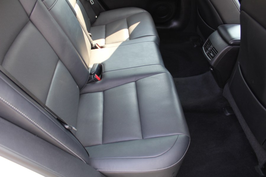 2015 Lexus ES 350 4dr Sdn, available for sale in Great Neck, New York | Great Neck Car Buyers & Sellers. Great Neck, New York 2015 Lexus ES 350 4dr Sdn, available for sale in Great Neck, New York | Great Neck Car Buyers & Sellers. Great Neck, New York