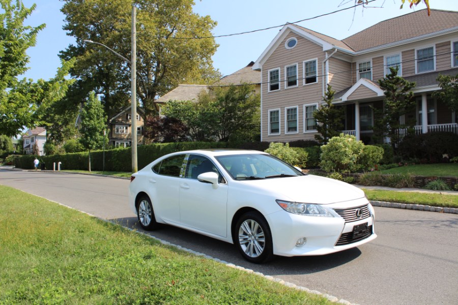 2015 Lexus ES 350 4dr Sdn, available for sale in Great Neck, New York | Great Neck Car Buyers & Sellers. Great Neck, New York 2015 Lexus ES 350 4dr Sdn, available for sale in Great Neck, New York | Great Neck Car Buyers & Sellers. Great Neck, New York