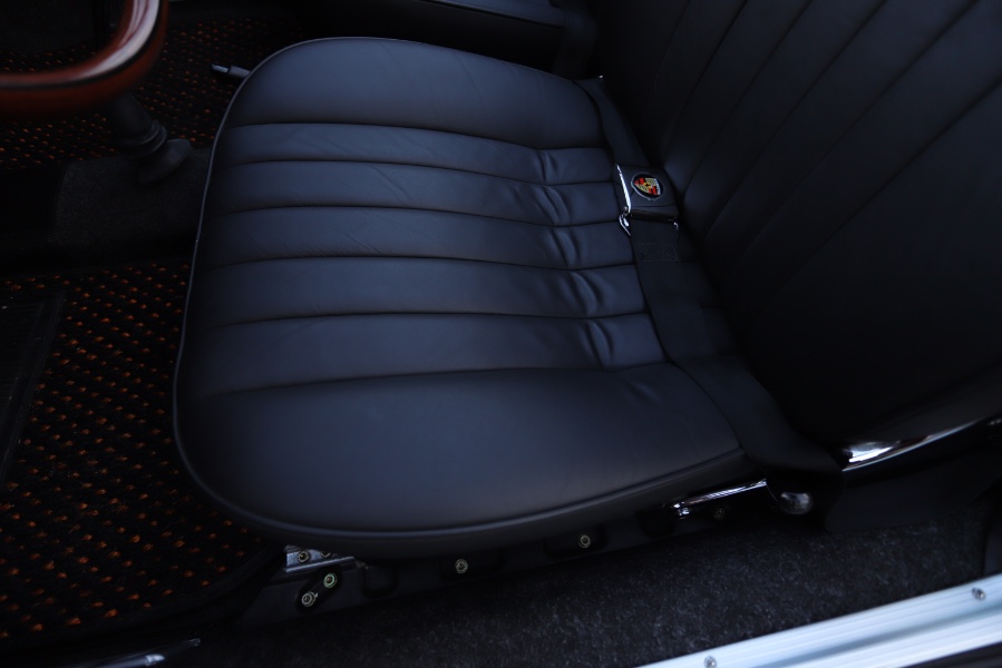 Used Porsche 911 Targa 1968 | Meccanic Shop North Inc. North Salem, New York Used Porsche 911 Targa 1968 | Meccanic Shop North Inc. North Salem, New York