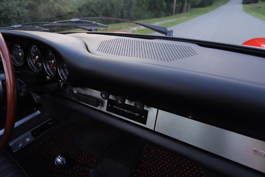 Used Porsche 911 Targa 1968 | Meccanic Shop North Inc. North Salem, New York Used Porsche 911 Targa 1968 | Meccanic Shop North Inc. North Salem, New York